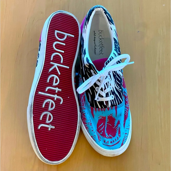 BUCKETFEET CASUAL SHOES - Picture 4 of 4